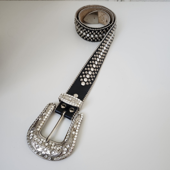 B.B. Simon Black and Silver Crystal Studded Belt - Picture 3 of 10